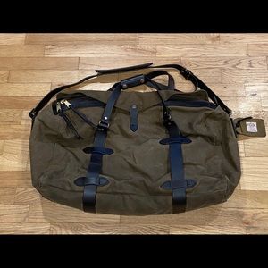 Filson Medium Duffle